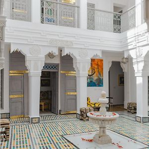Boutique Hotel La Maison Darts Et Medicine